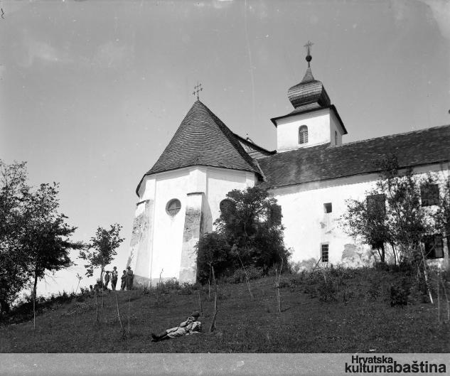 Čuntić_imagelarge-kultura_BW_veliki