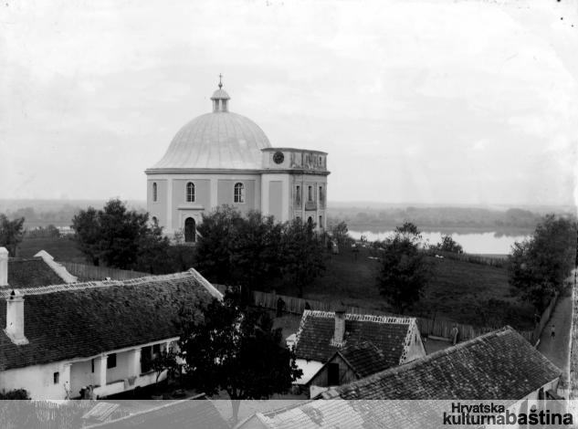 Karlovci-Srijemski_imagelarge-kultura_BW_veliki