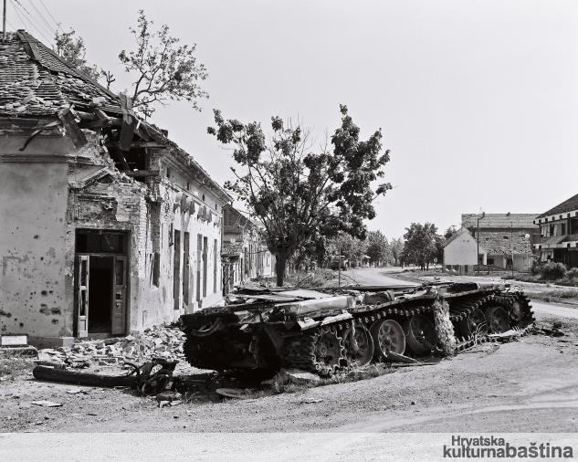 Nuštar_imagelarge-kultura_BW_veliki