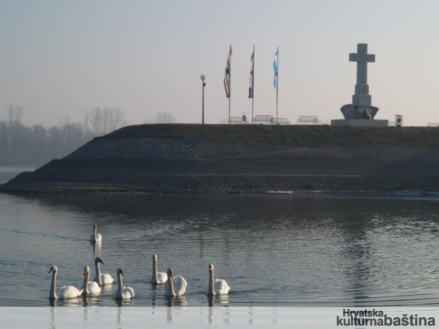 Vukovar_imagelarge-kultura_BW_veliki