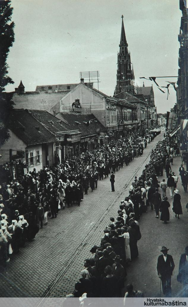 136f_jpg_imagelarge-kultura_BW_veliki