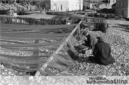 Slika-13_imagelarge-kultura_BW_veliki